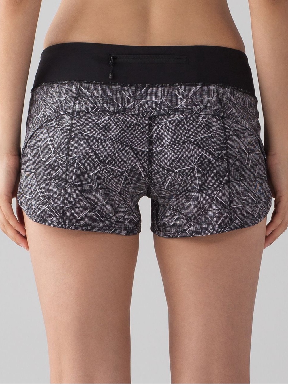 Lululemon speed short 2.5”